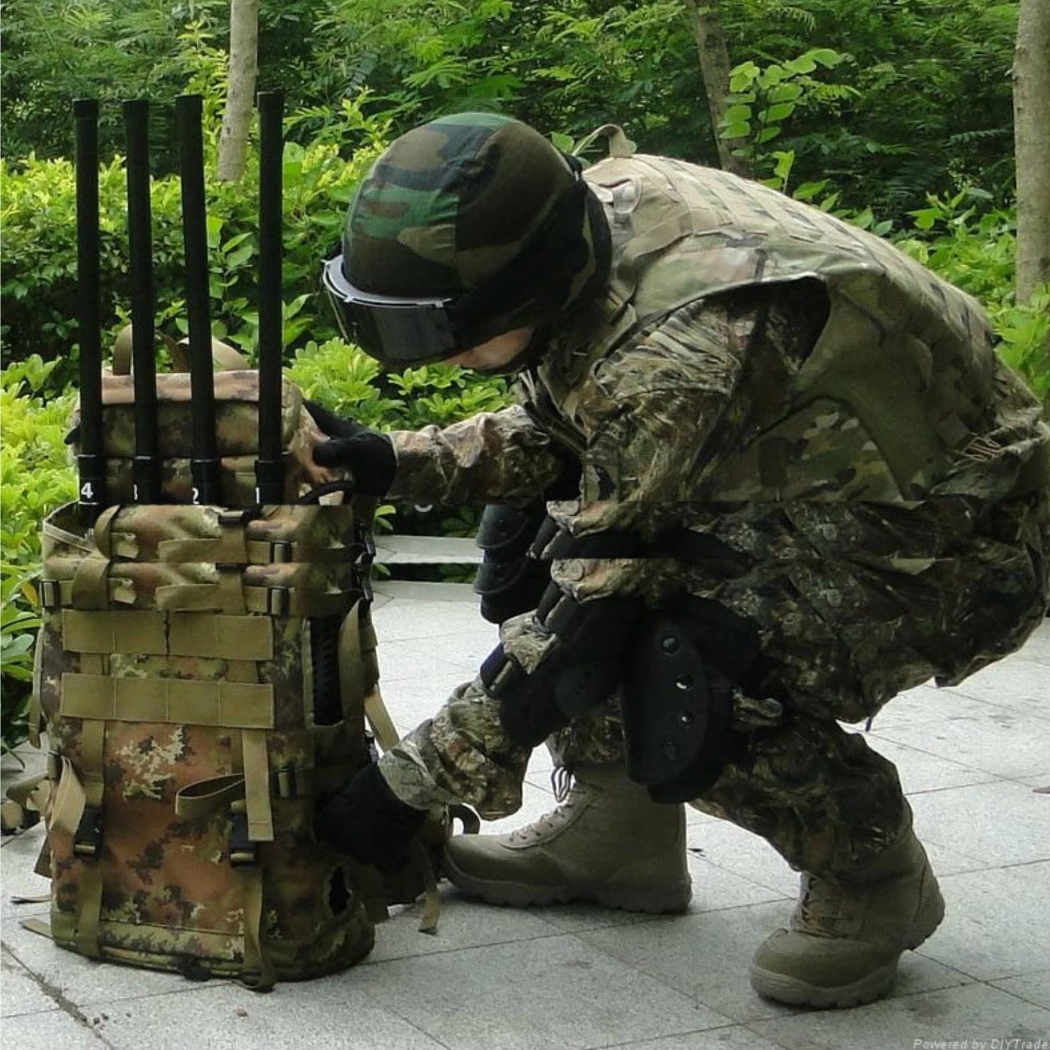 北京凌天R6便攜式頻率干擾儀 通過公安部檢測(cè)