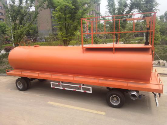 消防機(jī)器人試驗用水罐車